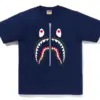 Noxx Чоловіча футболка з принтом BAPE SHARK , Темно-синій Noxx Чоловіча футболка з принтом BAPE SHARK , Темно-синій