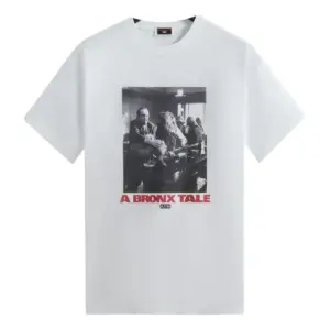 Noxx Чоловіча футболка з принтом KITH x A Bronx Tale Can't Leave, Білий Noxx Чоловіча футболка з принтом KITH x A Bronx Tale Can't Leave, Білий