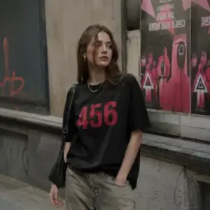 Noxx Футболка с принтом "456" Игра в кальмара Noxx Футболка с принтом "456" Игра в кальмара