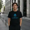 Noxx Футболка с принтом "Lumon Industries" Разделение Noxx Футболка с принтом "Lumon Industries" Разделение